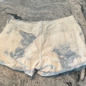 Old Navy Light Blue Boyfriend Jeans Mid Rise- super stretch! Size 12